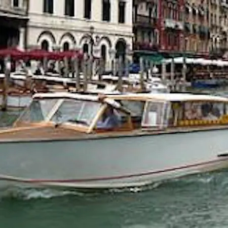 Ca' Filcamo Apartamento